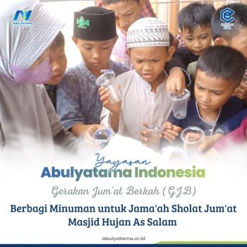 Gerakan Jum`at Berkah (GJB): Berbagi Minuman untuk Jama`ah Sholat Jum`at Masjid Hujan As Salam